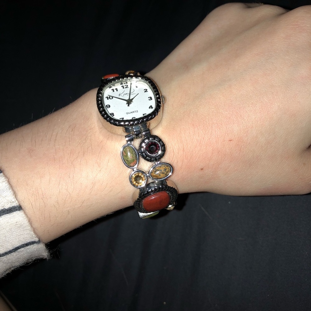 BEAUTIFUL Set of 5 Watches! So unique 💞💞 - Picture 4 of 8